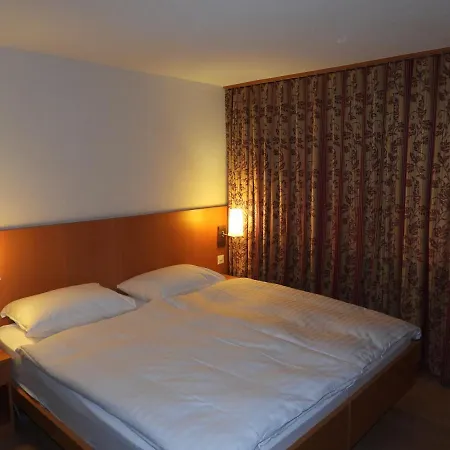 Sherlock Holmes 3* Meiringen