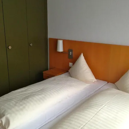 Sherlock Holmes Hotel